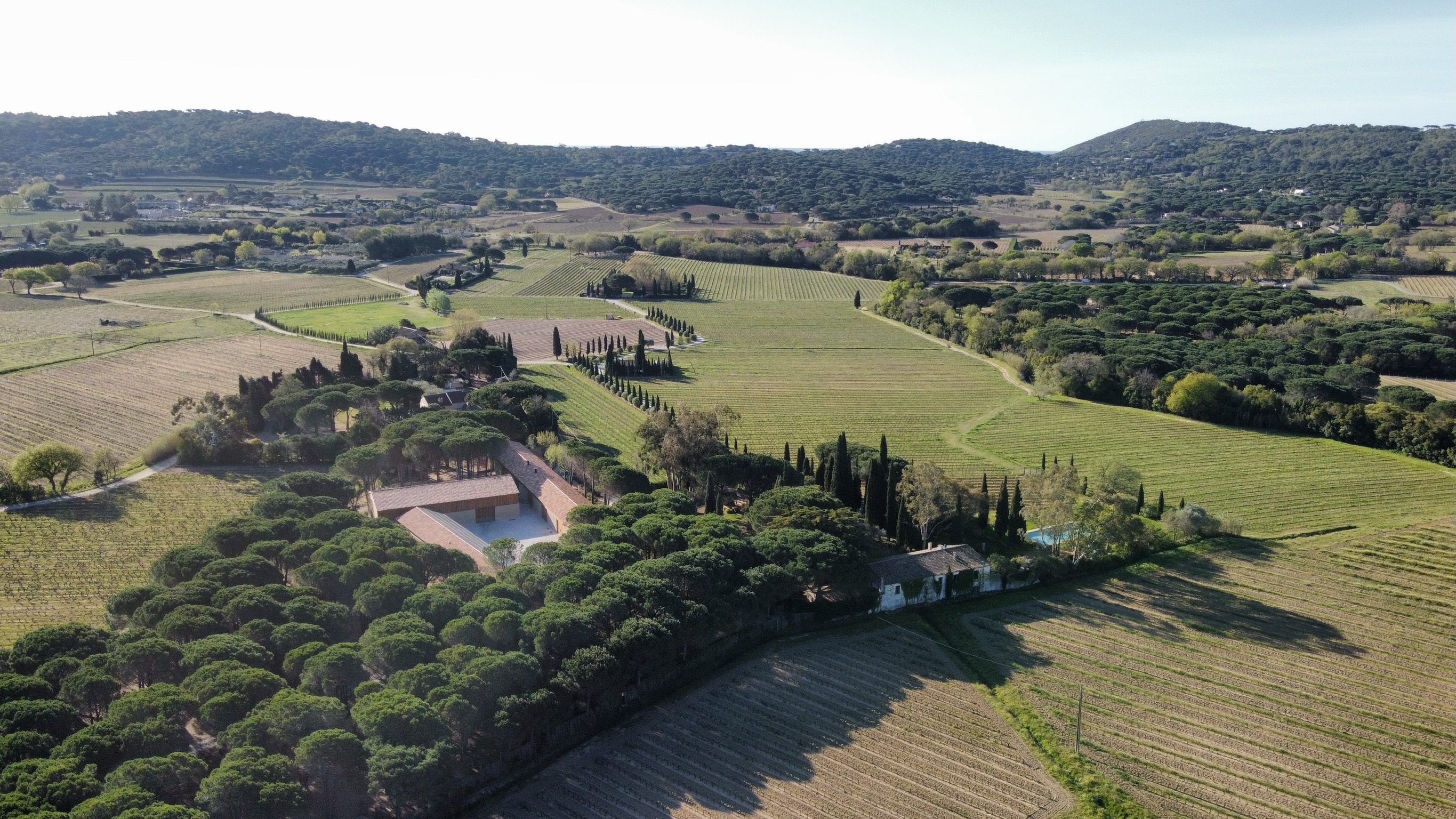 Domaine Fondugues Pradugues 酒庄丨法国丨Signum Architecture-20