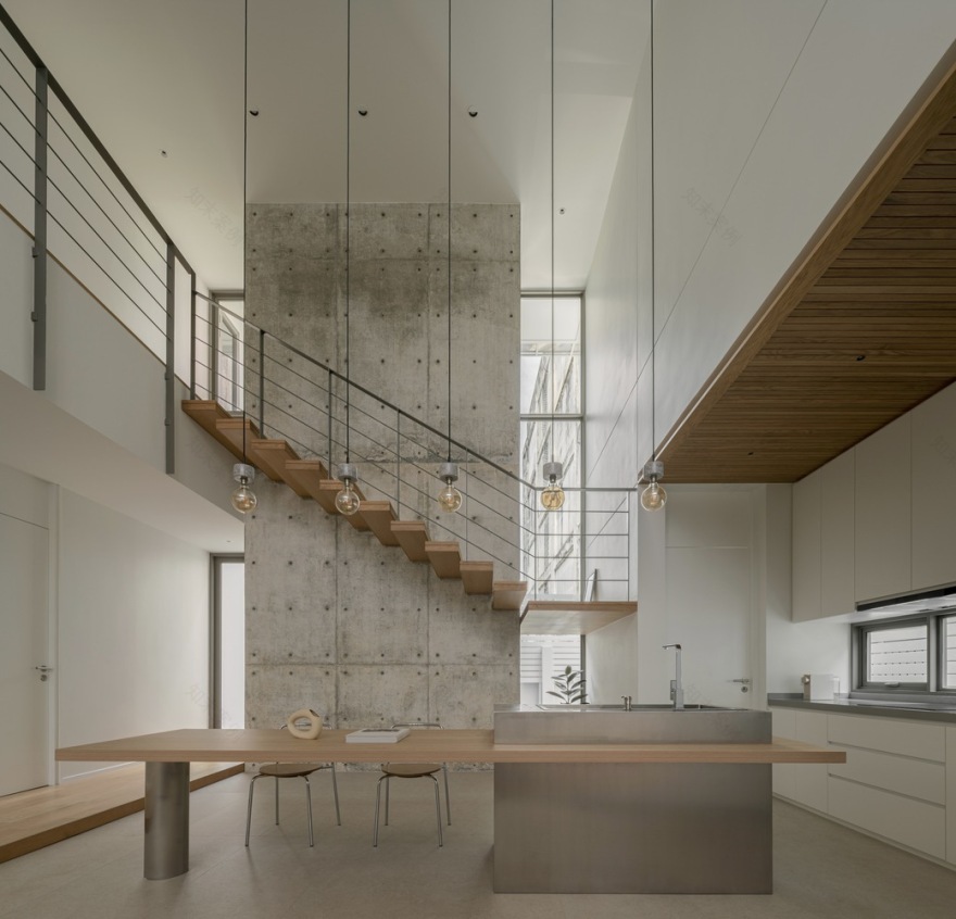 泰国 Samutprakarn 木构家庭住宅设计-5