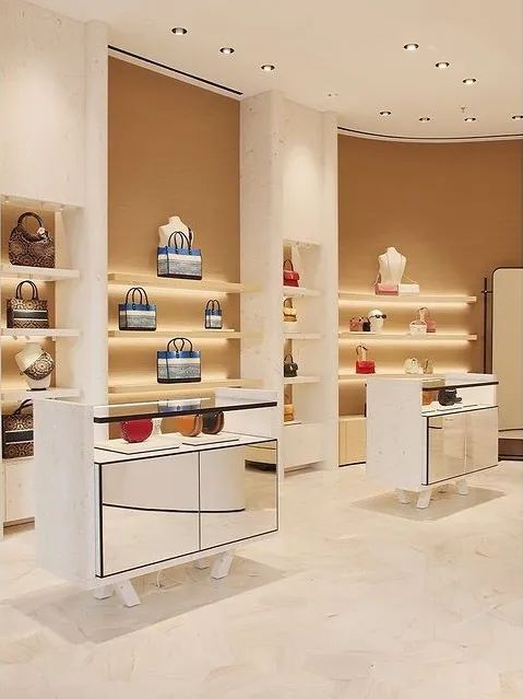 EP 雅莹成都春熙路旗舰店丨中国成都丨汪昶行-37