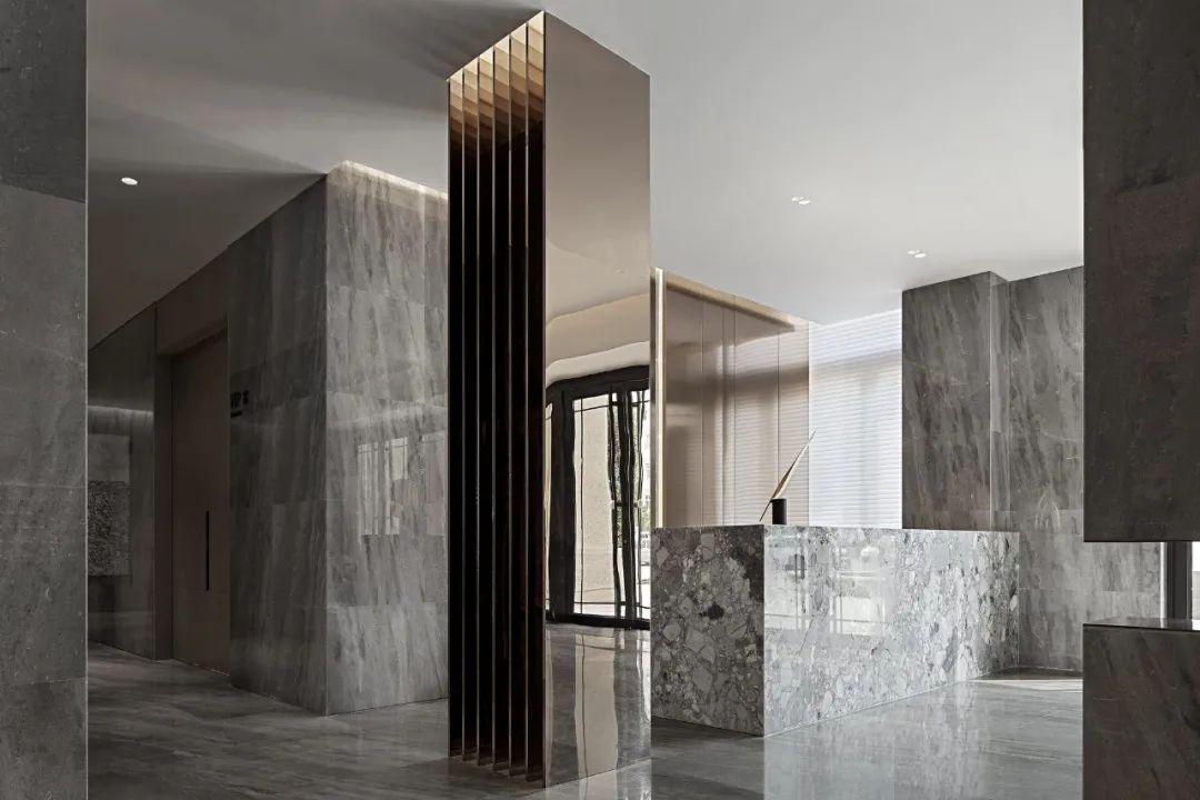 绿城济南诚园生活美学馆 | 现代简约与镜面艺术的完美融合-7
