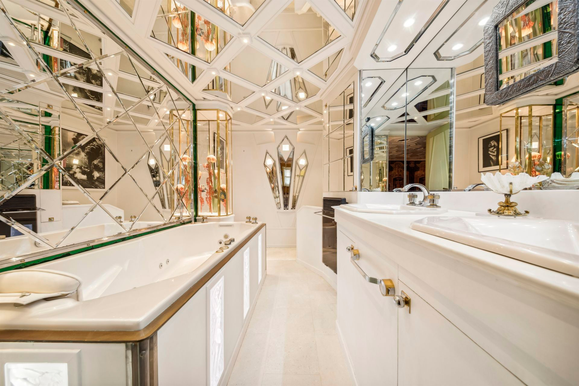 巴洛克风格双层别墅 | 奢华与艺术的完美融合-12