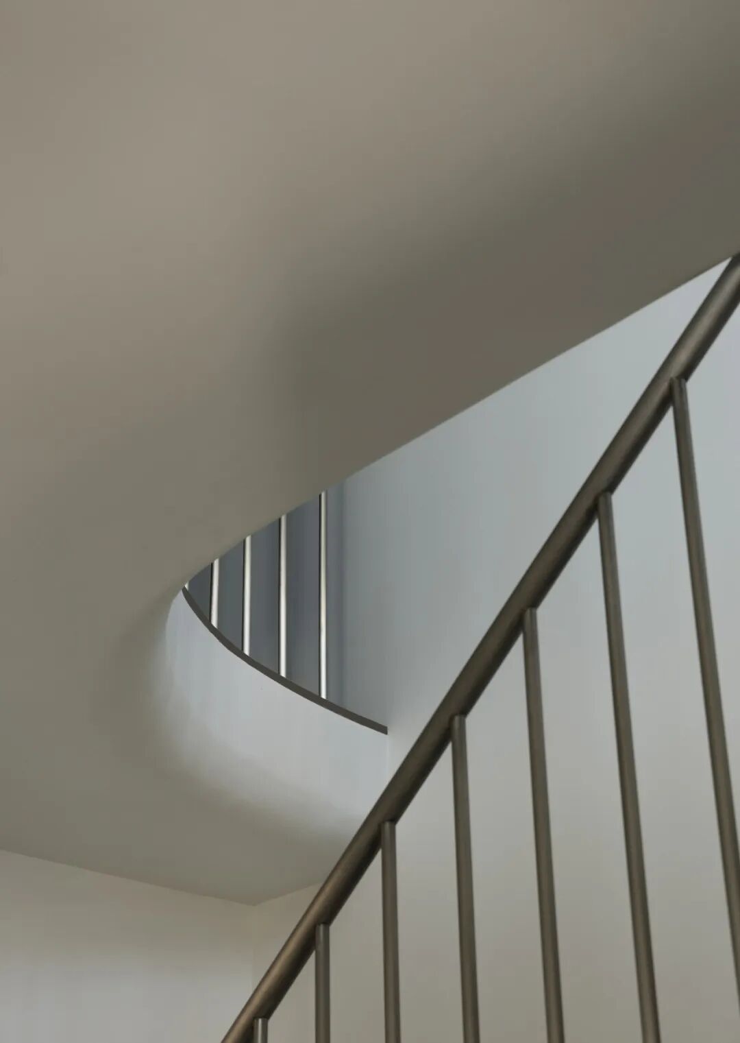 私宅｜220平包豪斯混搭联排别墅-27