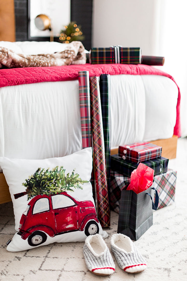 美式家居经典圣诞风 | 布满拼接图案的室内设计-18