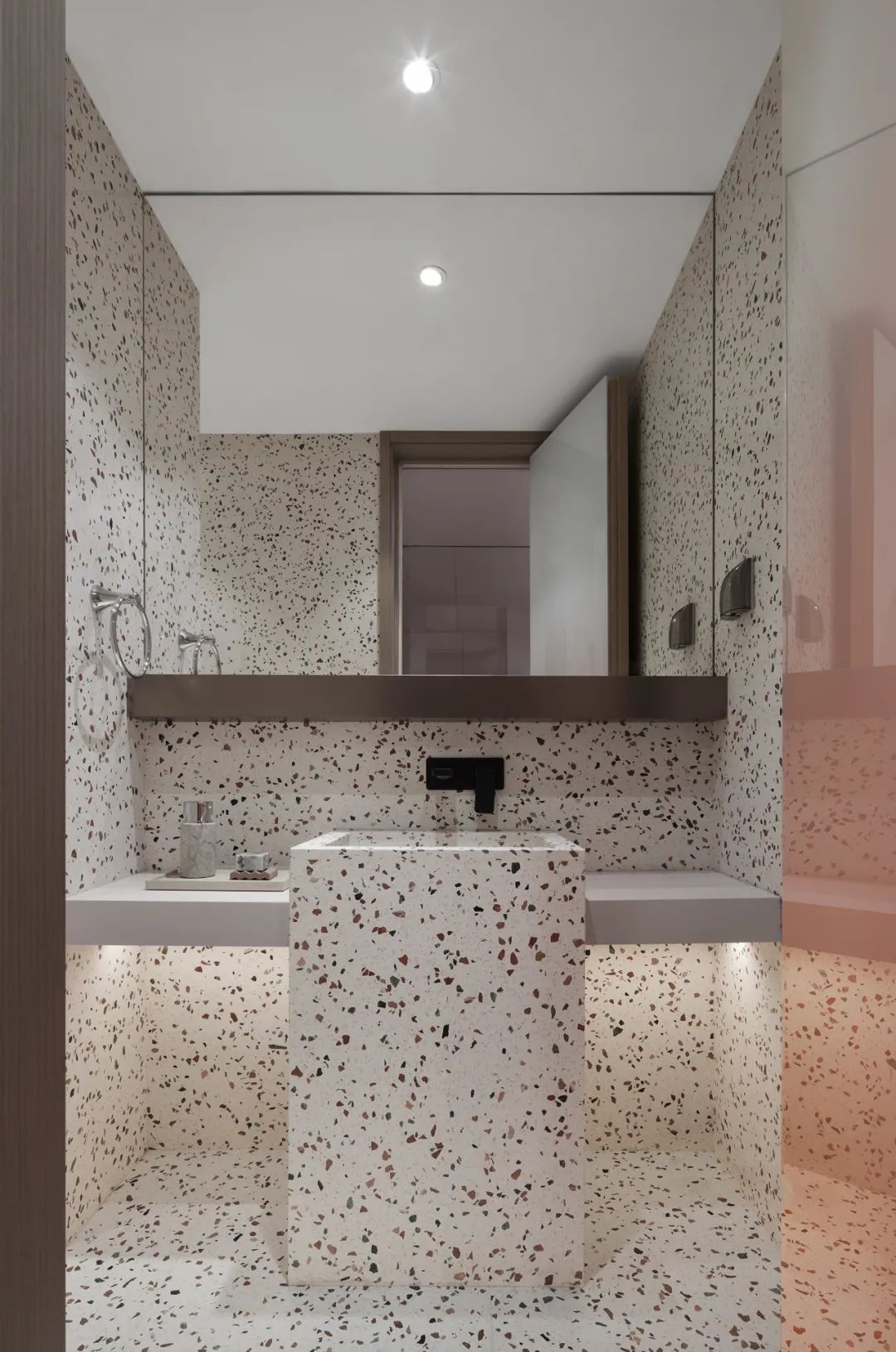 梦幻般的生活空间设计丨中国丨岳蒙设计-37