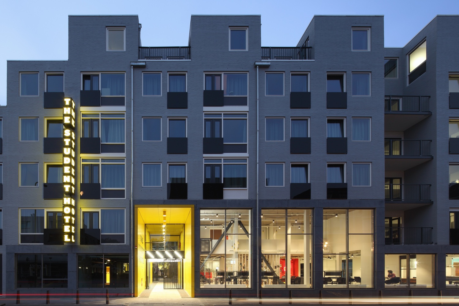 The Student Hotel The Hague  HVE Architecten-18