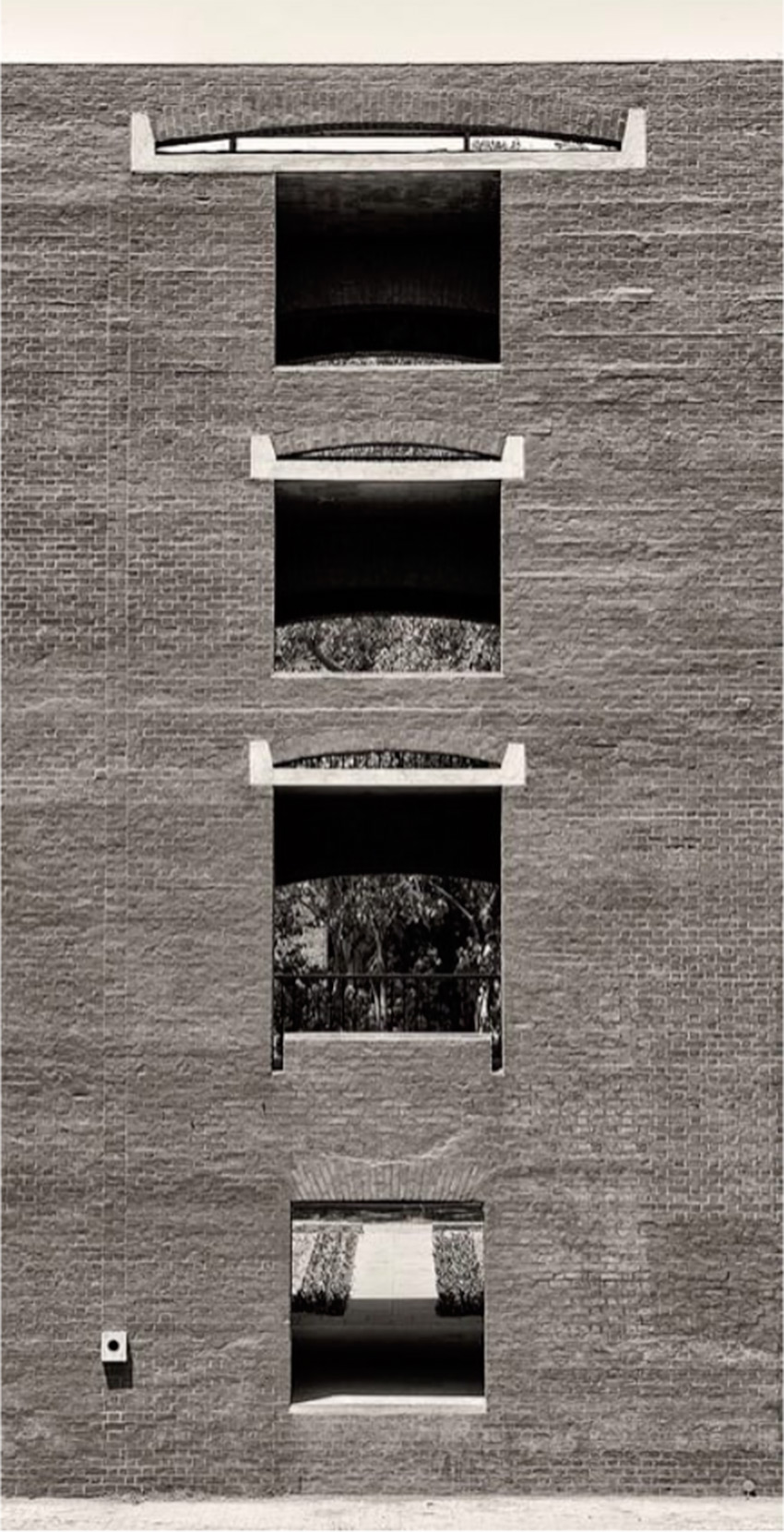 印度管理学院艾哈迈达巴德分校丨路易斯·康,合作者 B.V. 多希,阿南特·拉杰-55