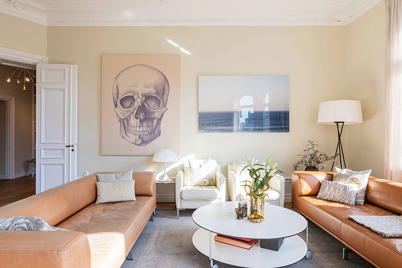 斯德哥尔摩阳光宽敞公寓，古董建筑中的温馨黄褐色空间-5