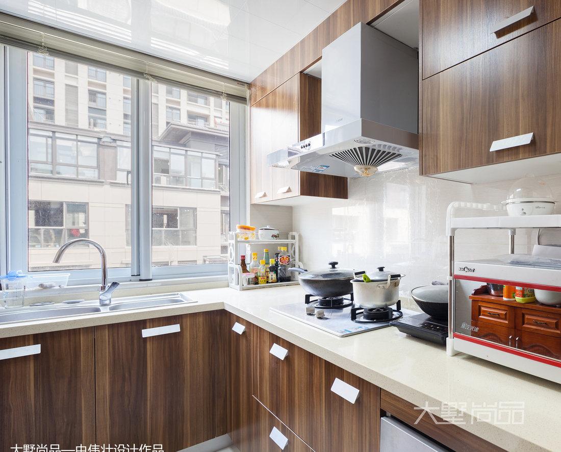 简约自然,功能齐全的家居设计-2