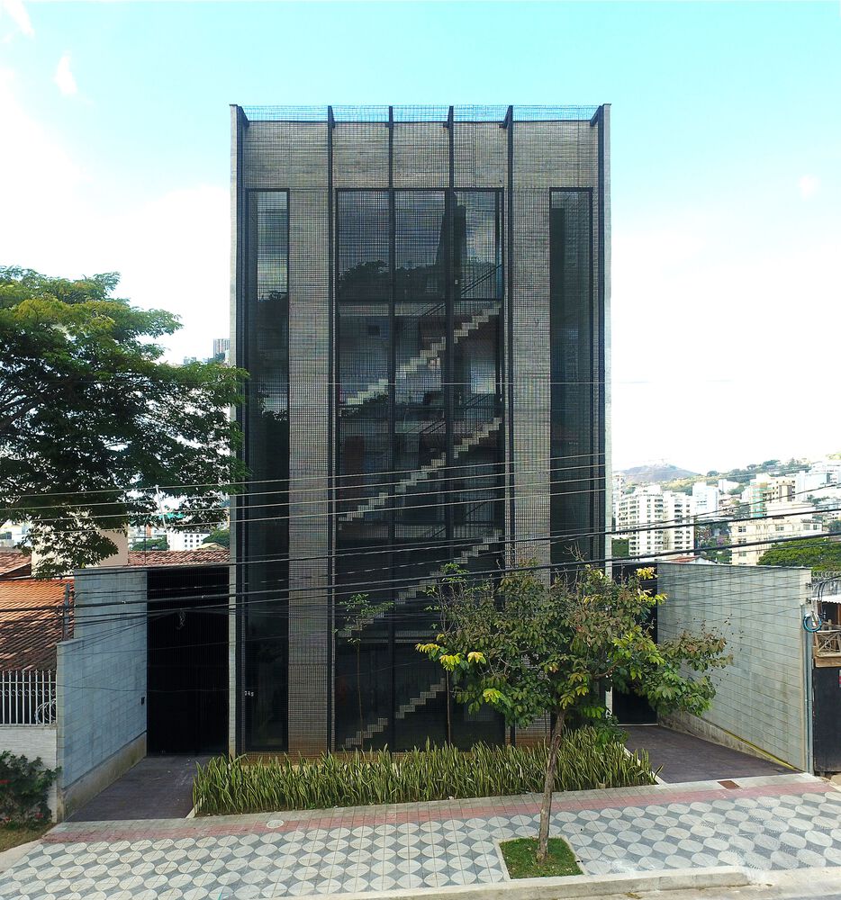 巴西 Bento 公寓建筑 | 简约结构与自然材料的完美融合-28