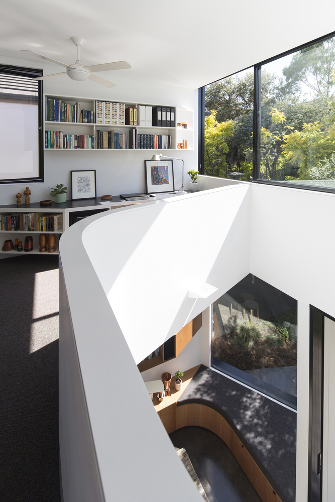 铰接式两层框架体积与原住宅环境完美融合-41