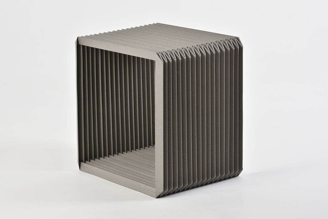 Oguchi 设计的褶皱纸板架和盒钟-20