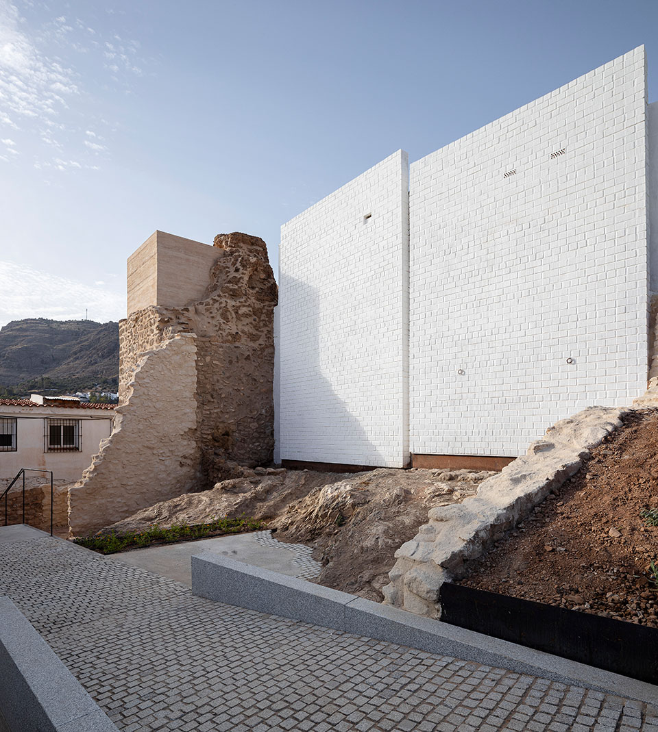 Cerro de las Torres 山阿拉伯塔和城墙的干预项目丨西班牙马拉加丨WaterScales arquitectos-67