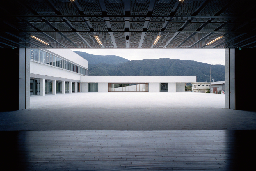 八丈市政府大楼与礼堂-20