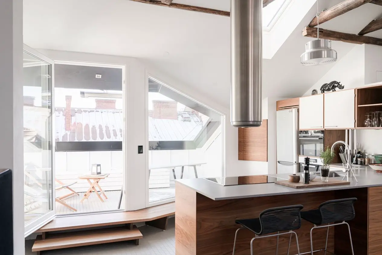 瑞典 1907 年建筑的独特魅力 | 绿宝石般的屋顶公寓-6