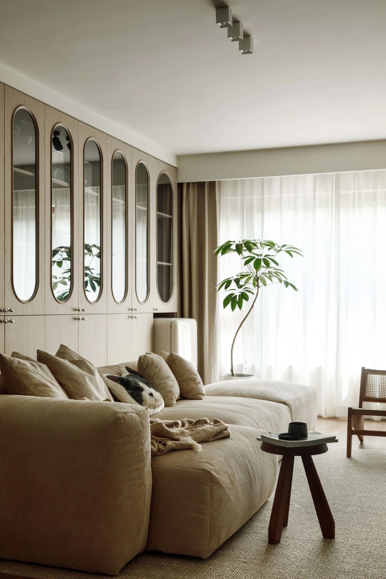 独居女孩的家-33