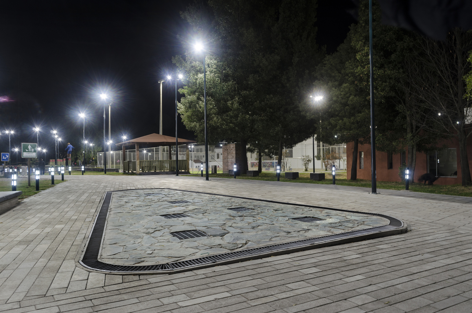 厄瓜多尔 6 月 6 日公园 | 社区参与的环境改造项目-56