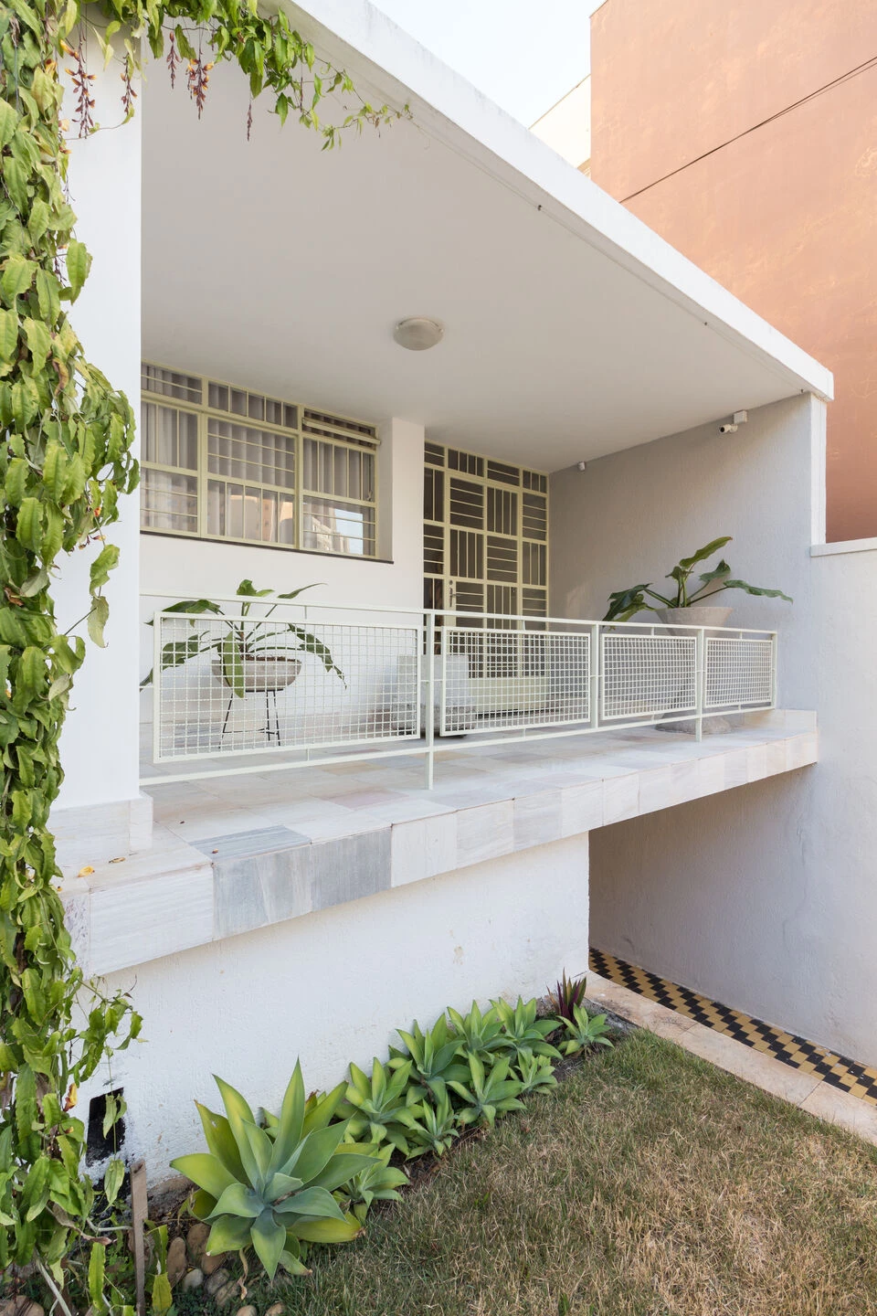 巴西贝尔奥里藏特的现代主义之家丨Pedro Haruf Arquitetura,Design-5