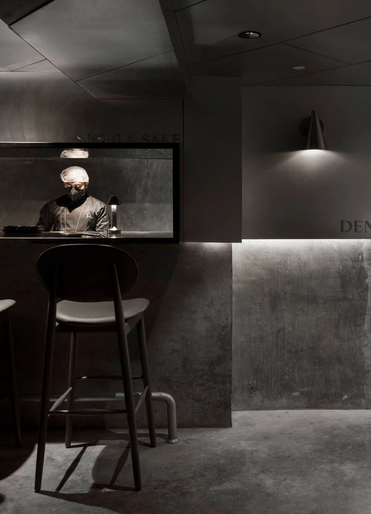 暗黑式混凝土结构鸡尾酒吧设计丨印度新德里丨RENESA ARCHITECTURE DESIGN-45