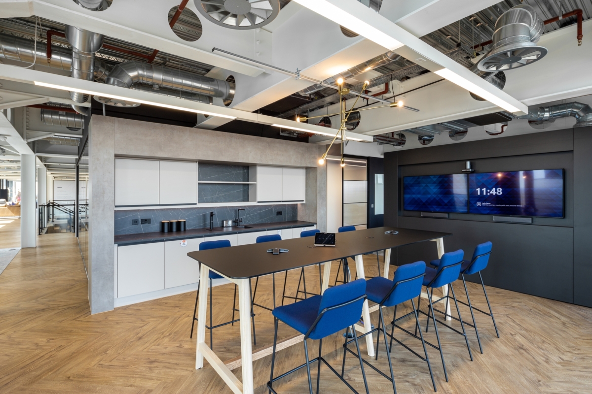 曼彻斯特自动驾驶出租车办公室丨英国曼彻斯特丨ADT Workplace-17