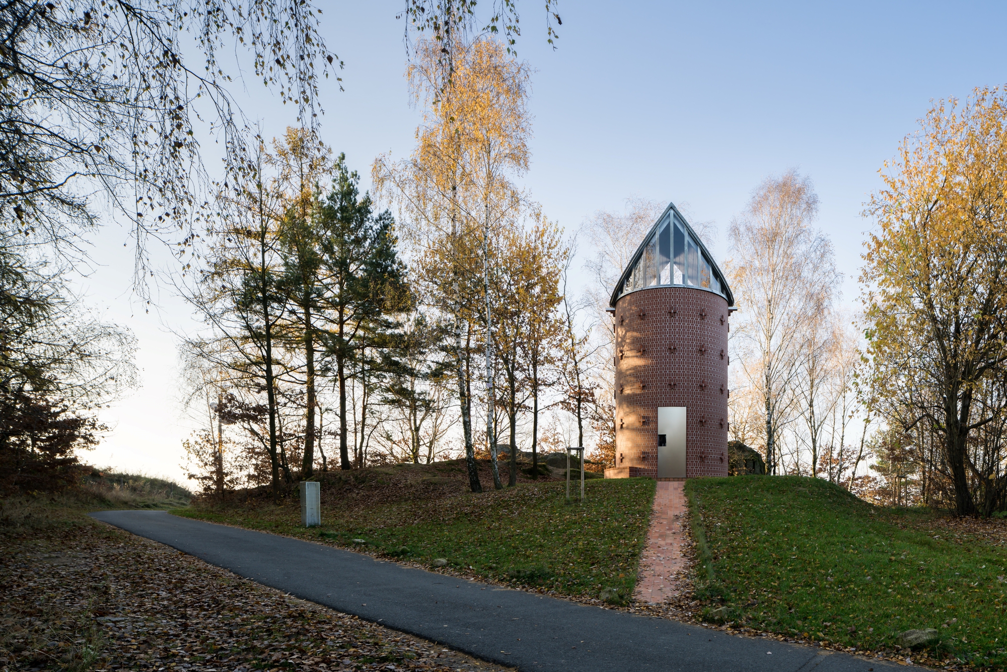 Chapel of St Anthony of Padua in Fryšták / Karel Filsak Architects-25