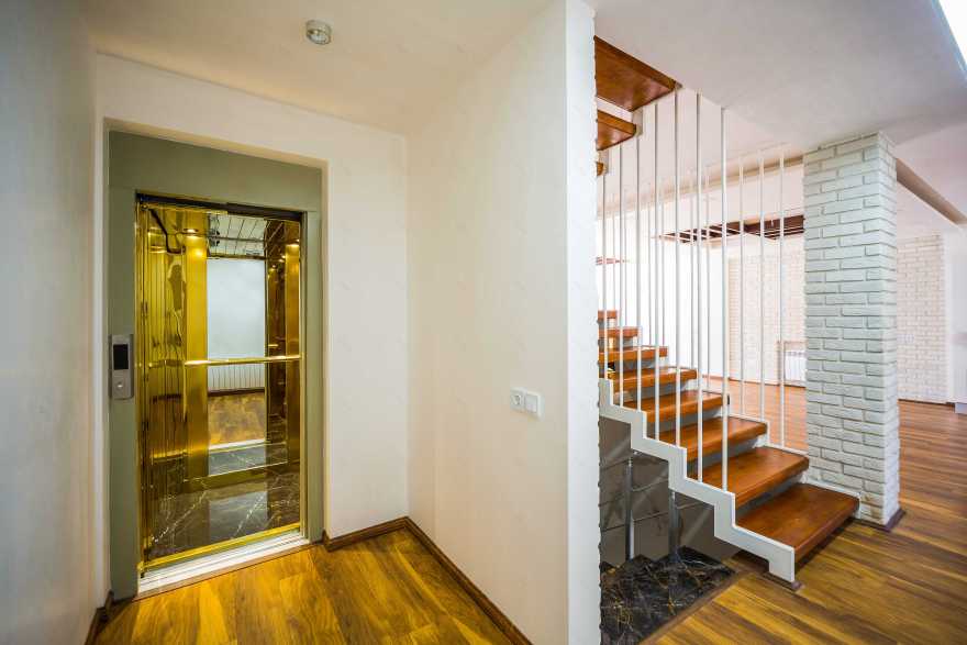 贝沙尔市帕利兹小巷住宅设计-9