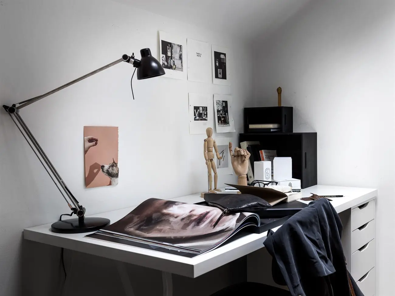 复古建筑中的现代迷你阁楼-12