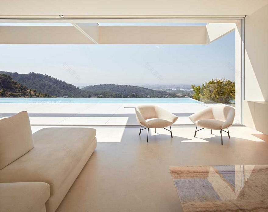 Quarry House in Valencia / Ramon Esteve Studio-21