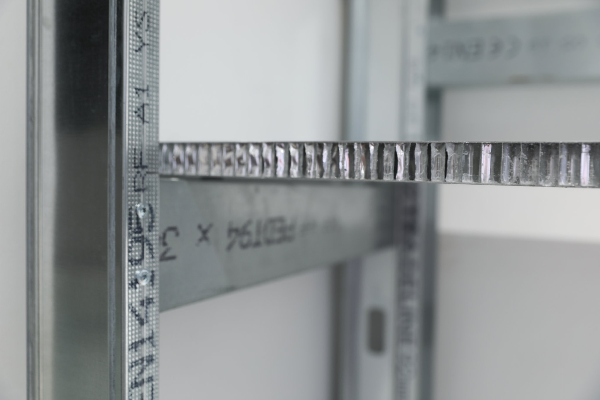 伦敦 RÆBURN 环保可回收商店环境设计-17