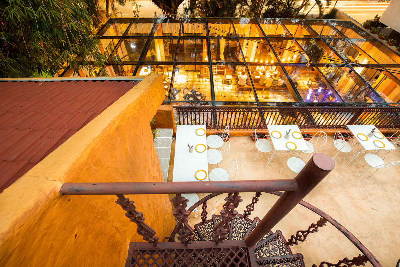 Anastasiya Gushchina 打造精致西餐厅-5