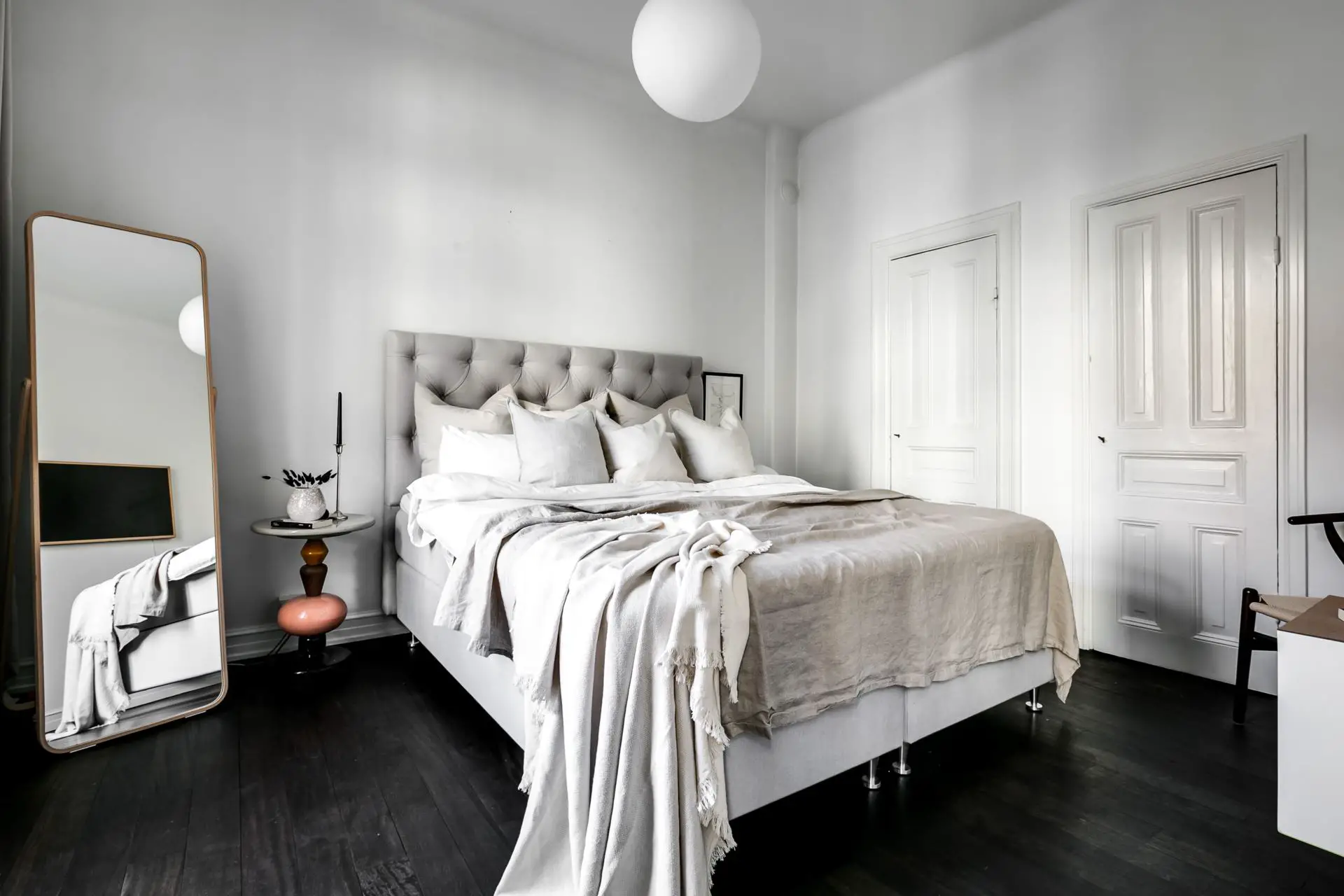 瑞典斯德哥尔摩 50m2 灰调一居的现代魅力-13