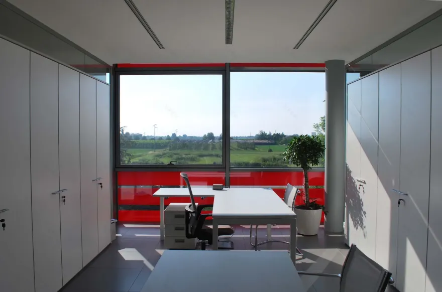 简约风格展现独特魅力——Madel Head Office 室内设计-18