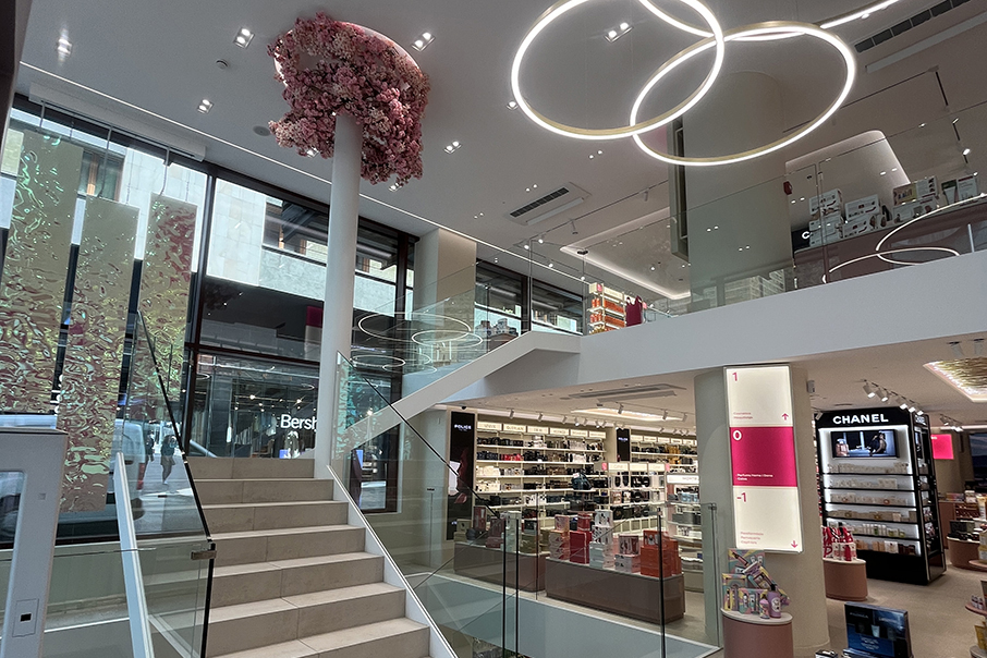 Gala Perfumeries新旗舰店丨安道尔安道尔城丨Gala Perfumeries团队与HMY合作-9