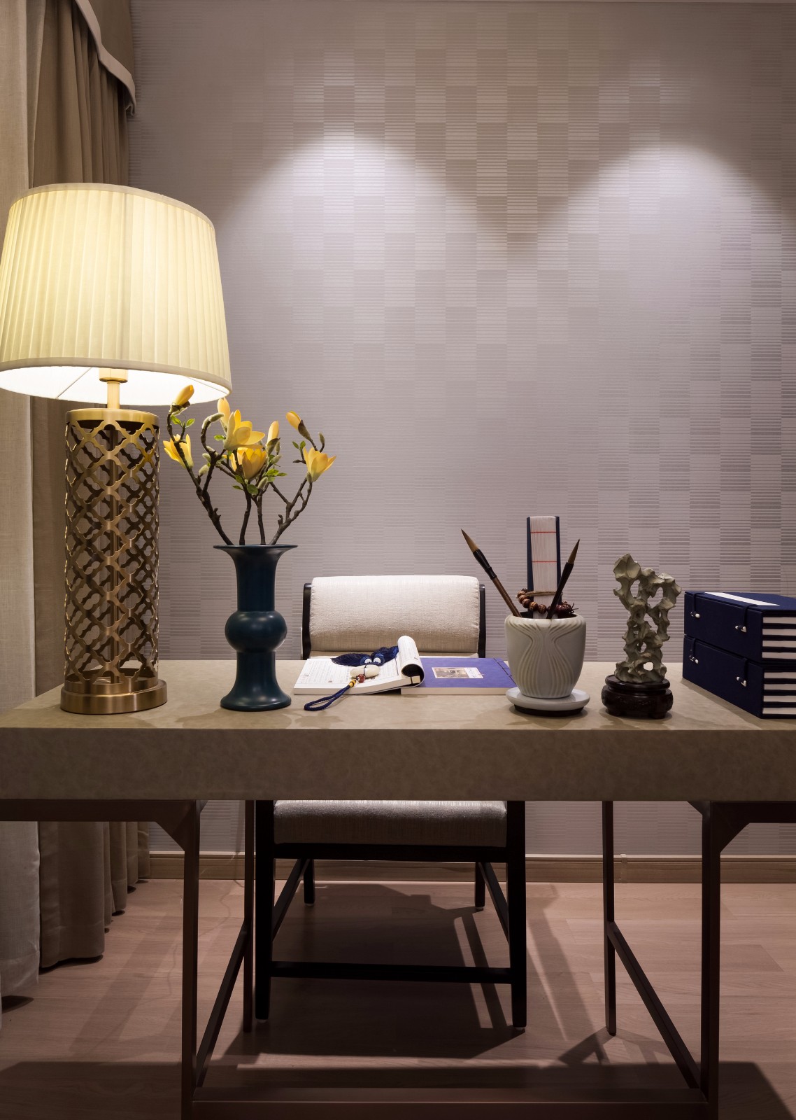 亚新·美好香颂样板房 | 传统与现代的完美融合-17