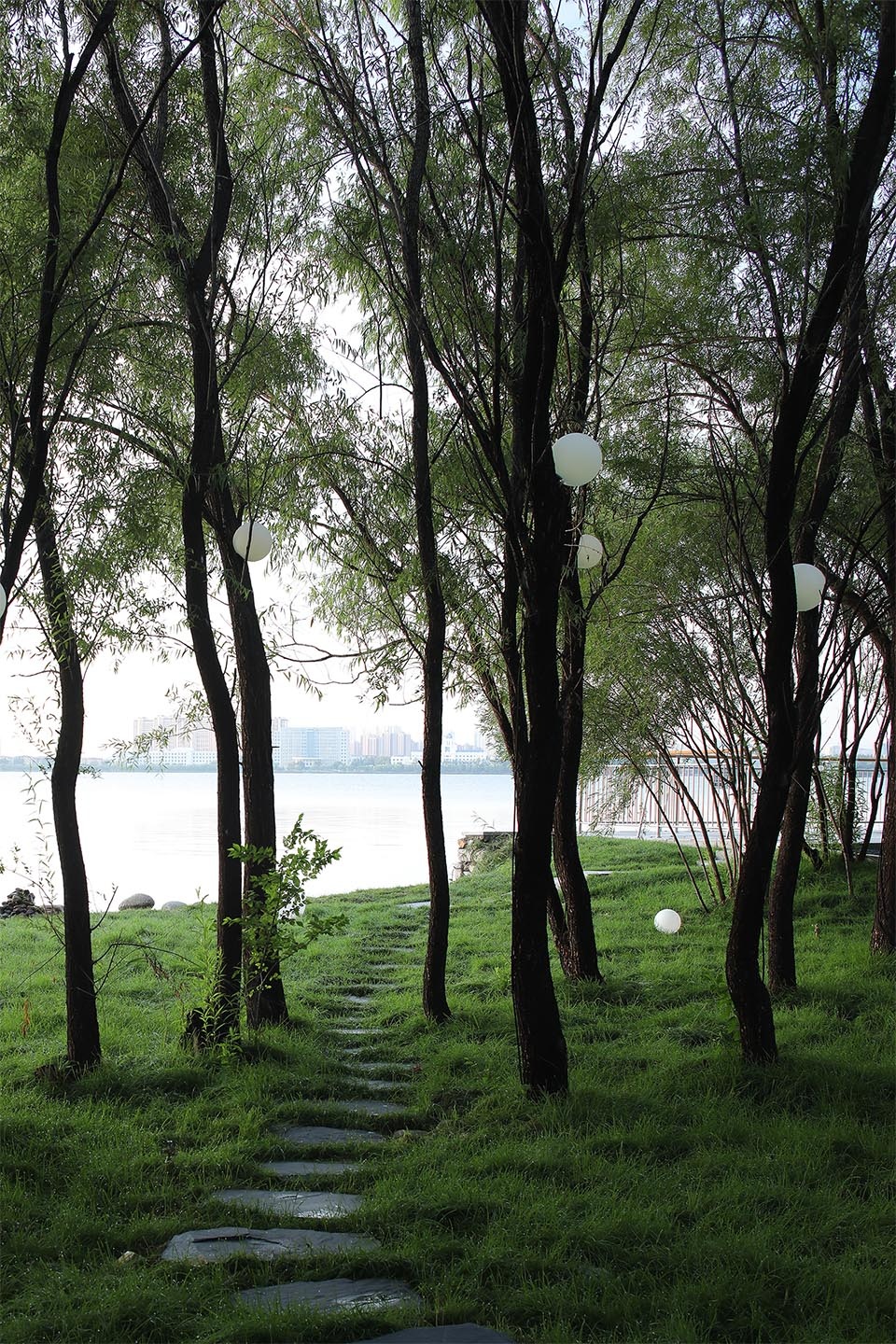 黑龙江大庆滨洲湖工业遗存的商业活化丨中国大庆丨慢珊瑚设计-35