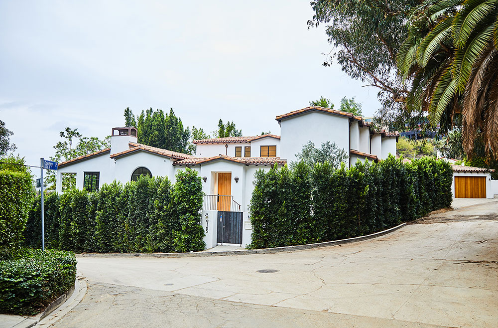 好莱坞山庄的百年别墅 | 设计师夫妇的西班牙风格重生-25