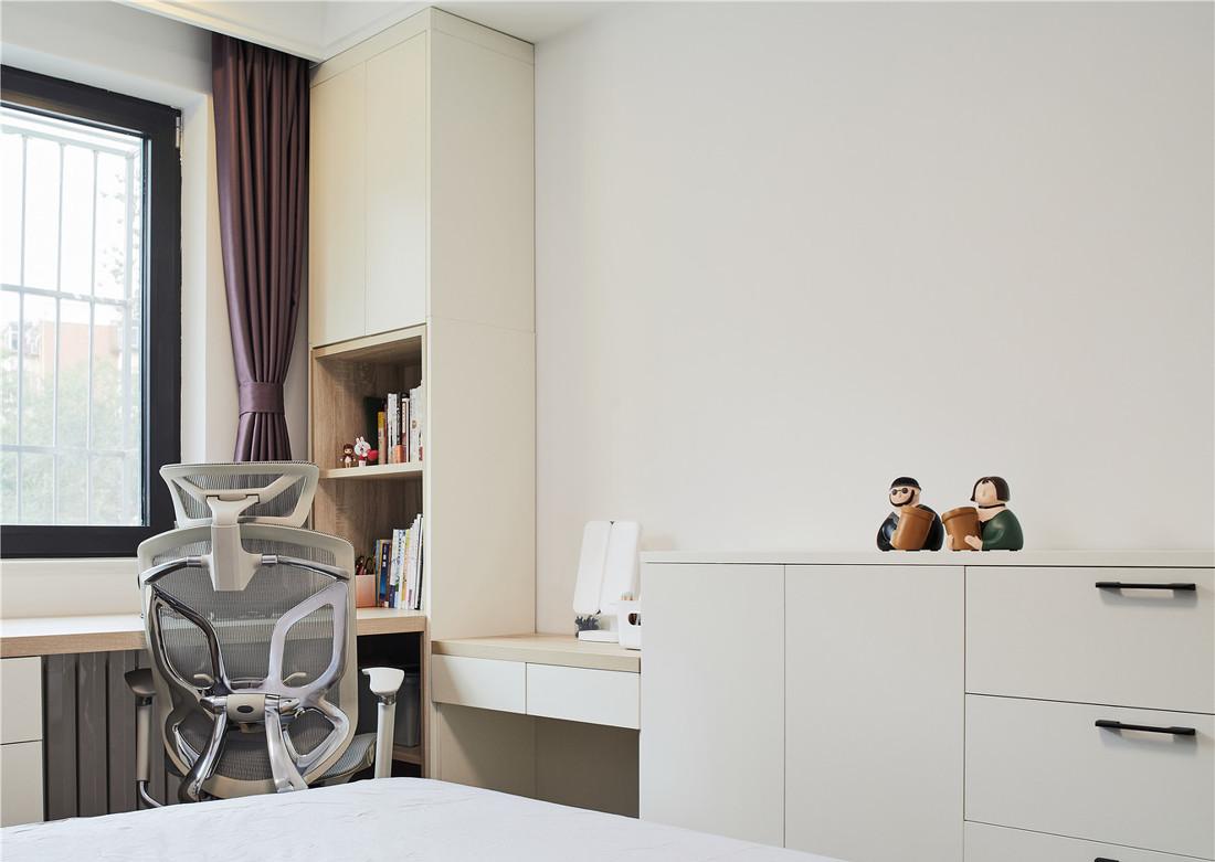 70㎡北欧风小户型极限改造,实用收纳与自然光线完美融合-34