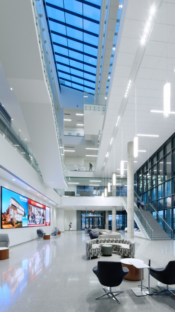 Missouri State 大学 Glass Hall 学生成功中心,打造现代教育协作空间-7