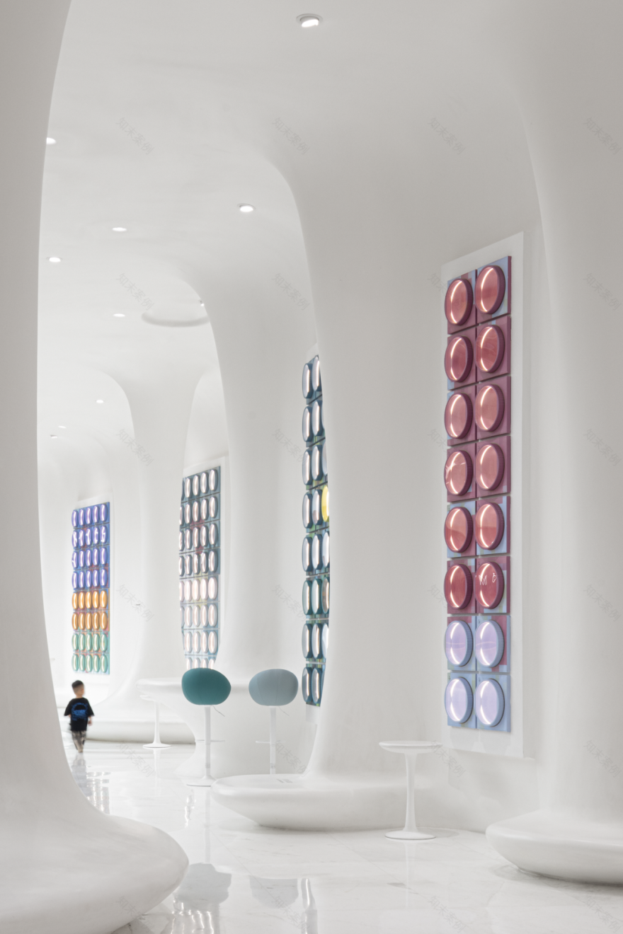 李想新作丨刷爆互联网平台的德基广场公共空间-19