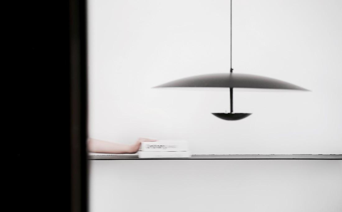 黑白简约室内设计,打造四维空间互动-16