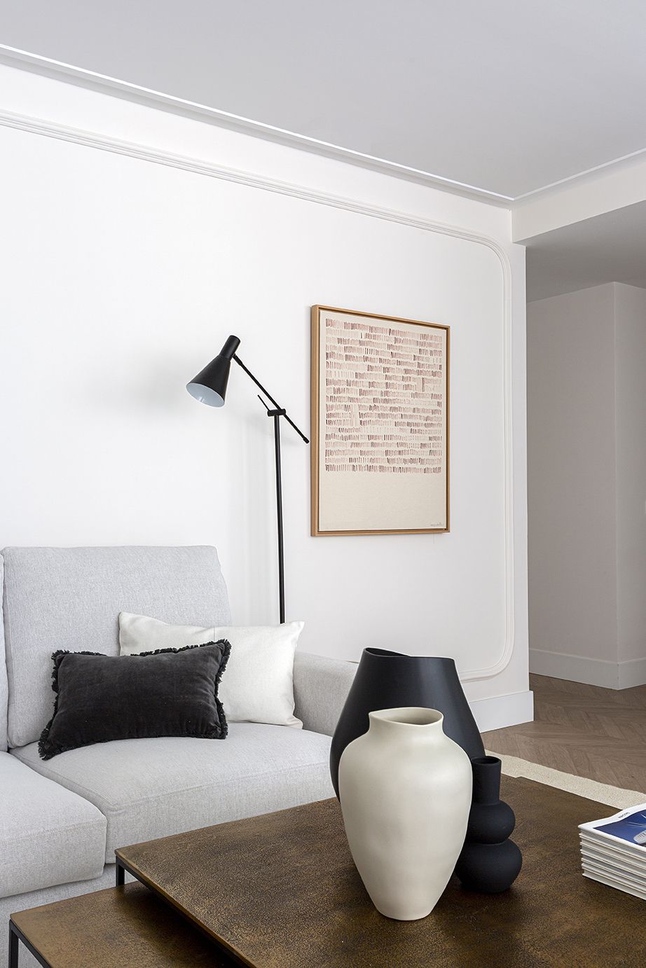 白色浪漫 | 马德里市中心优雅公寓的惊艳改造-5