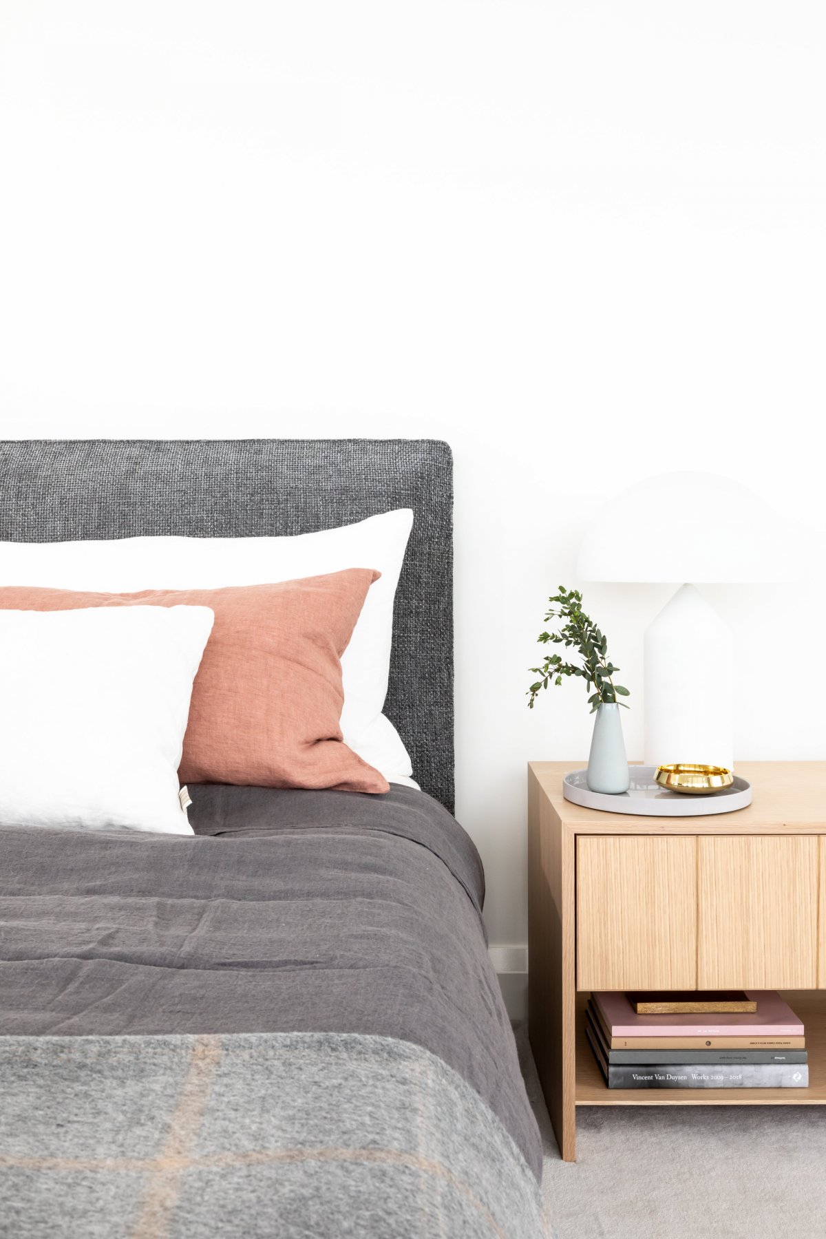 融合自然与全球视角的 Yaletown Residence 设计-7