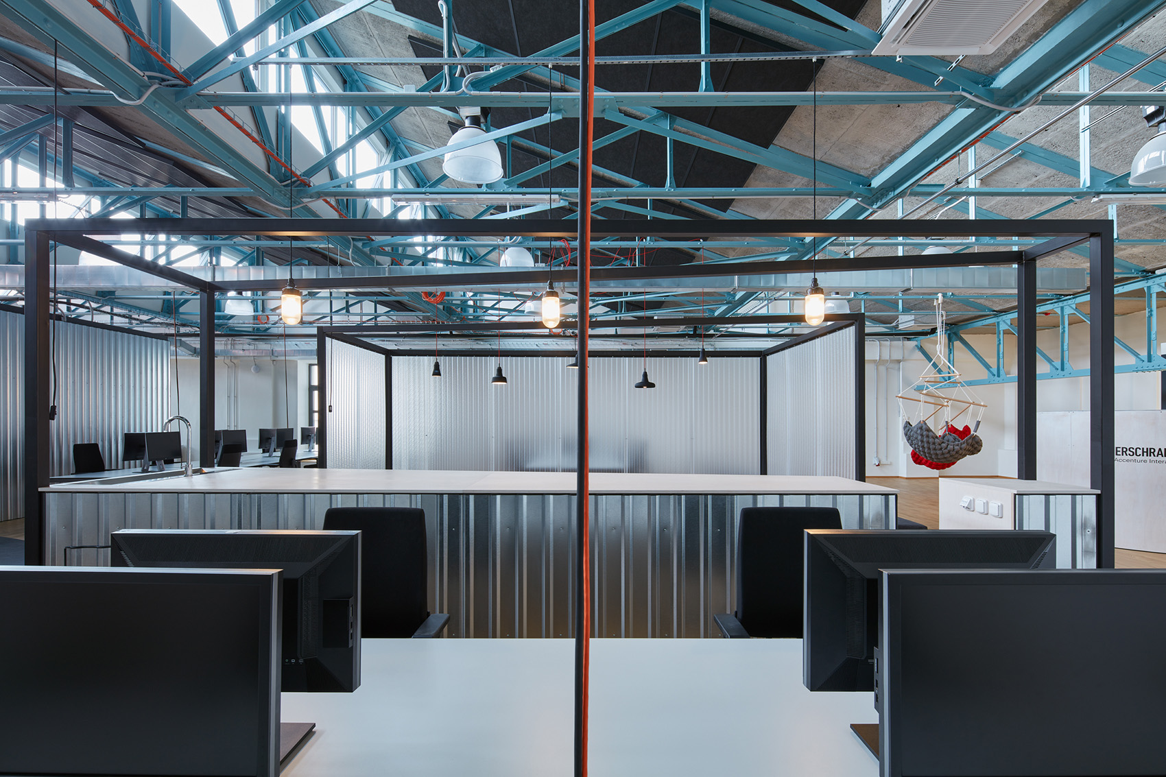 SinnerSchrader办公室，布拉格 / Kurz architects-50