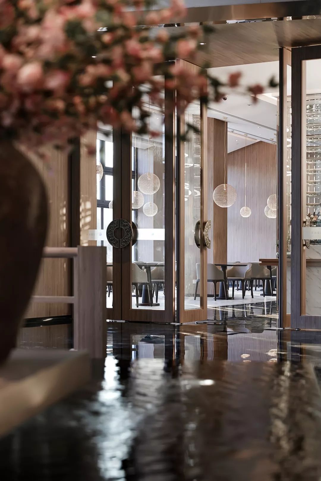 孙红伟&王莹新作 | 宁波滕头天港漫非酒店,尽享自然湖光景色-11