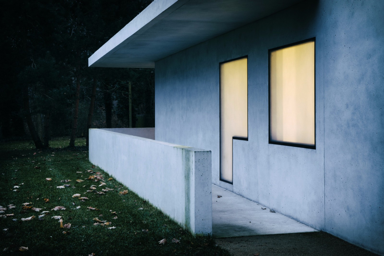 包豪斯建筑风格的光影与功能之美-28