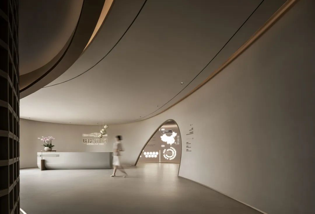 武汉联投花山河售楼处丨中国武汉丨曼图设计-5