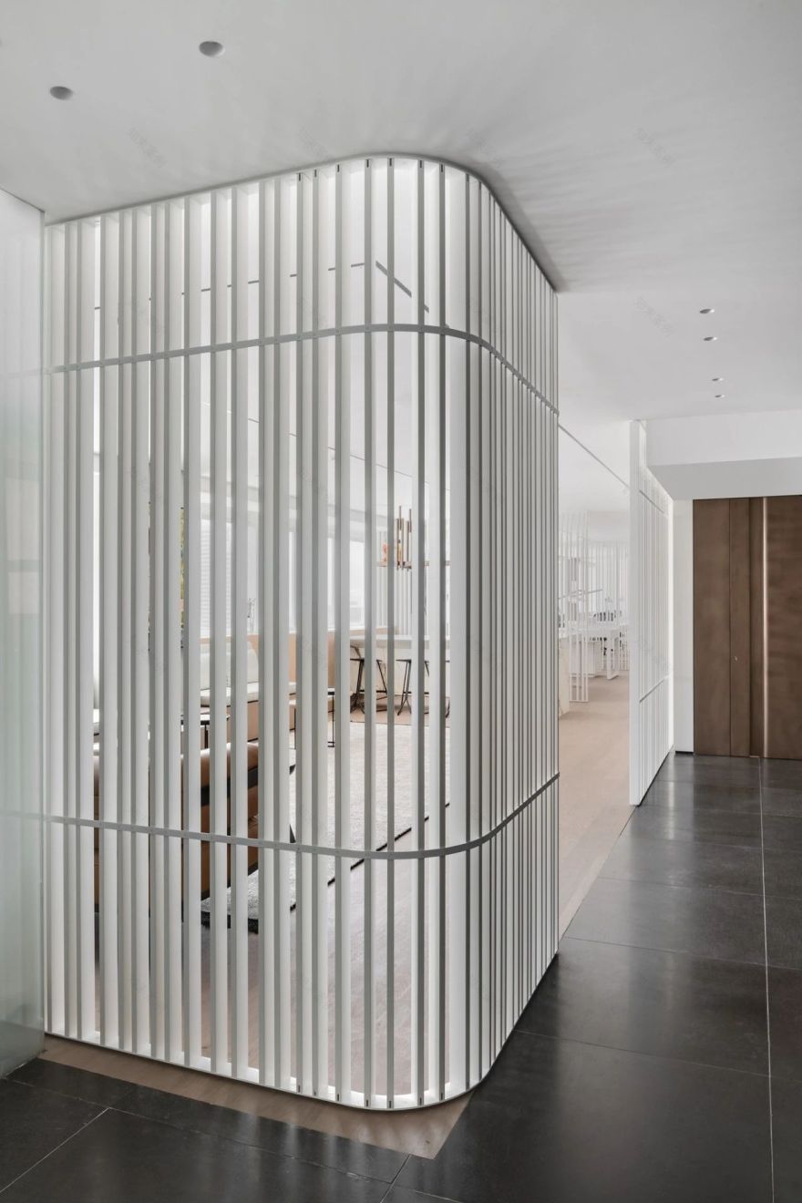 顶层简奢大宅丨Aviram Kushmirski 设计工作室-85