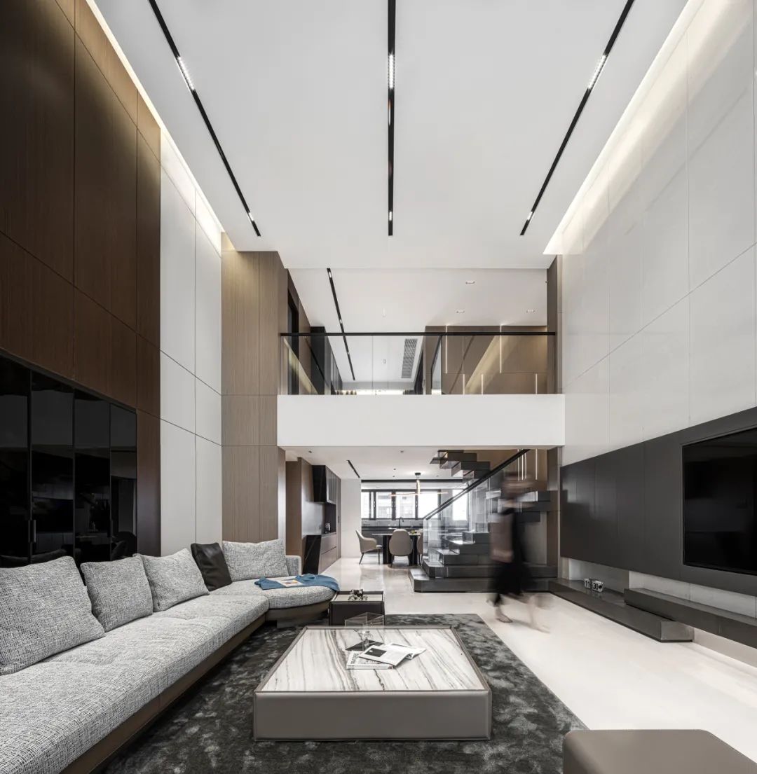 减法加一 · 极简主义顶层复式设计丨中国揭阳丨大泽建筑设计-0