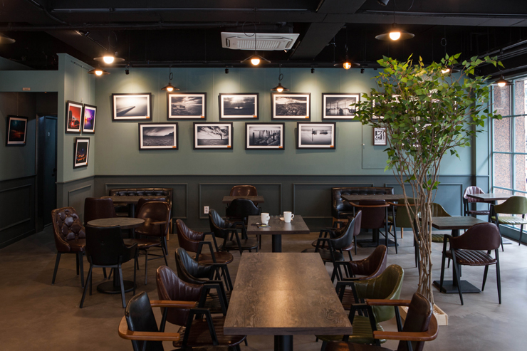 首尔 30 坪现代咖啡厅设计案例-5