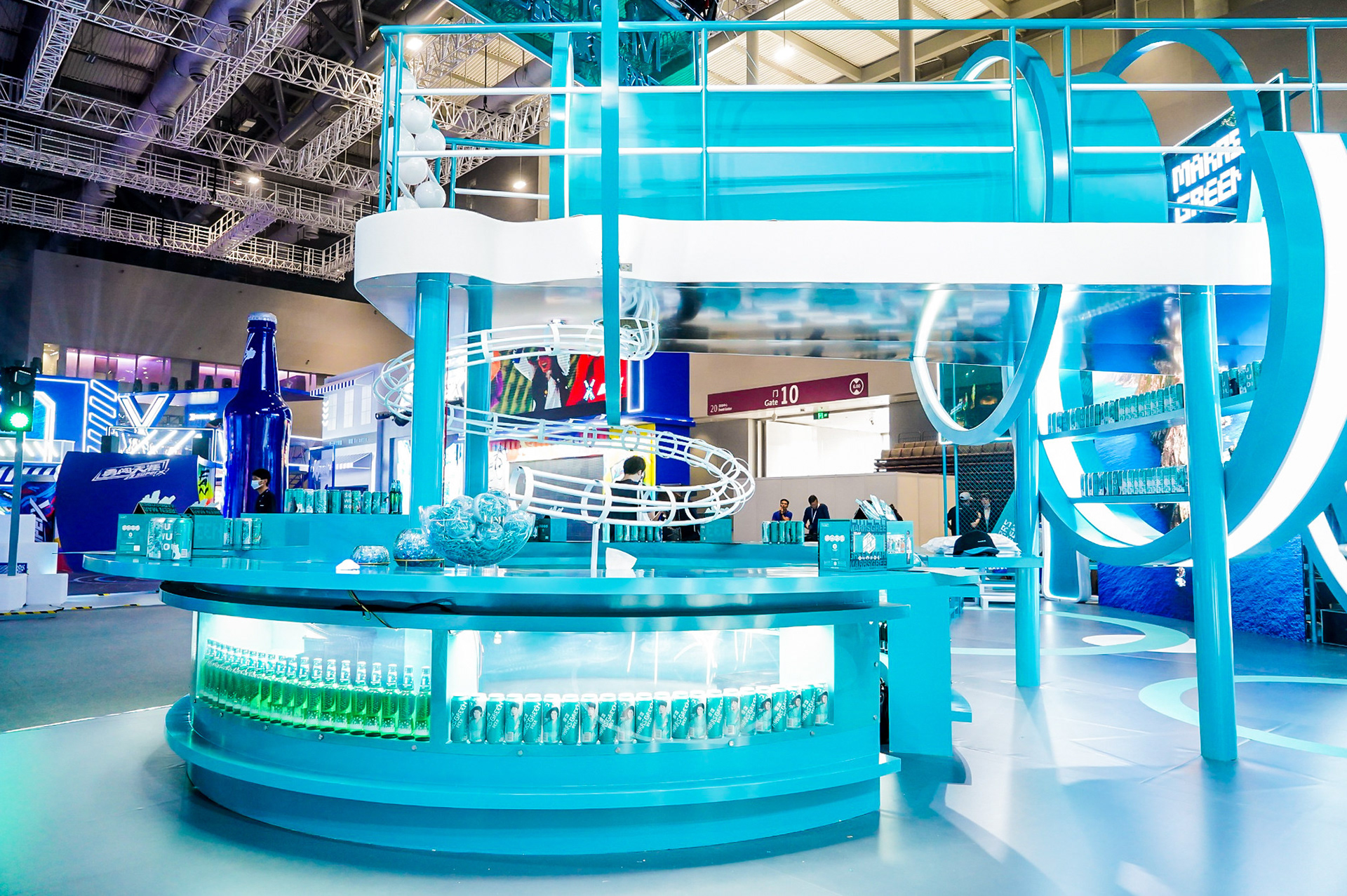2020 华润雪花马尔斯绿啤酒展台设计-17