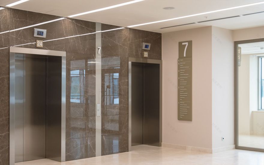 High-Tech Clinic Beloostrov Wayfinding System-51